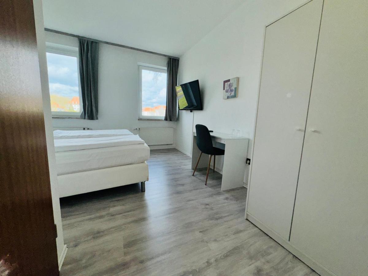 Hotel Zum Ruecking ノルトハイム エクステリア 写真